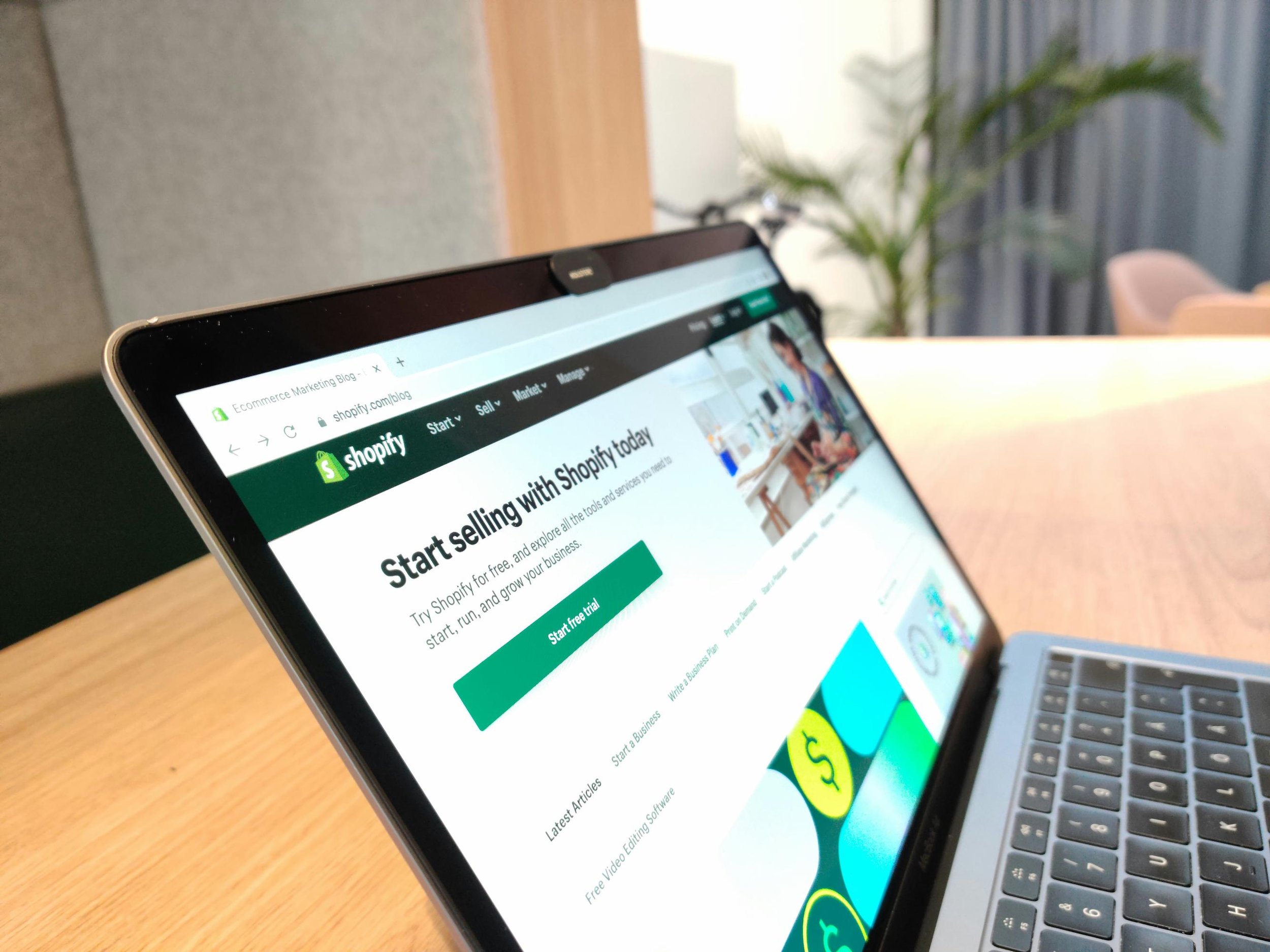 Ecommerce Platforms Galore: What to Choose?